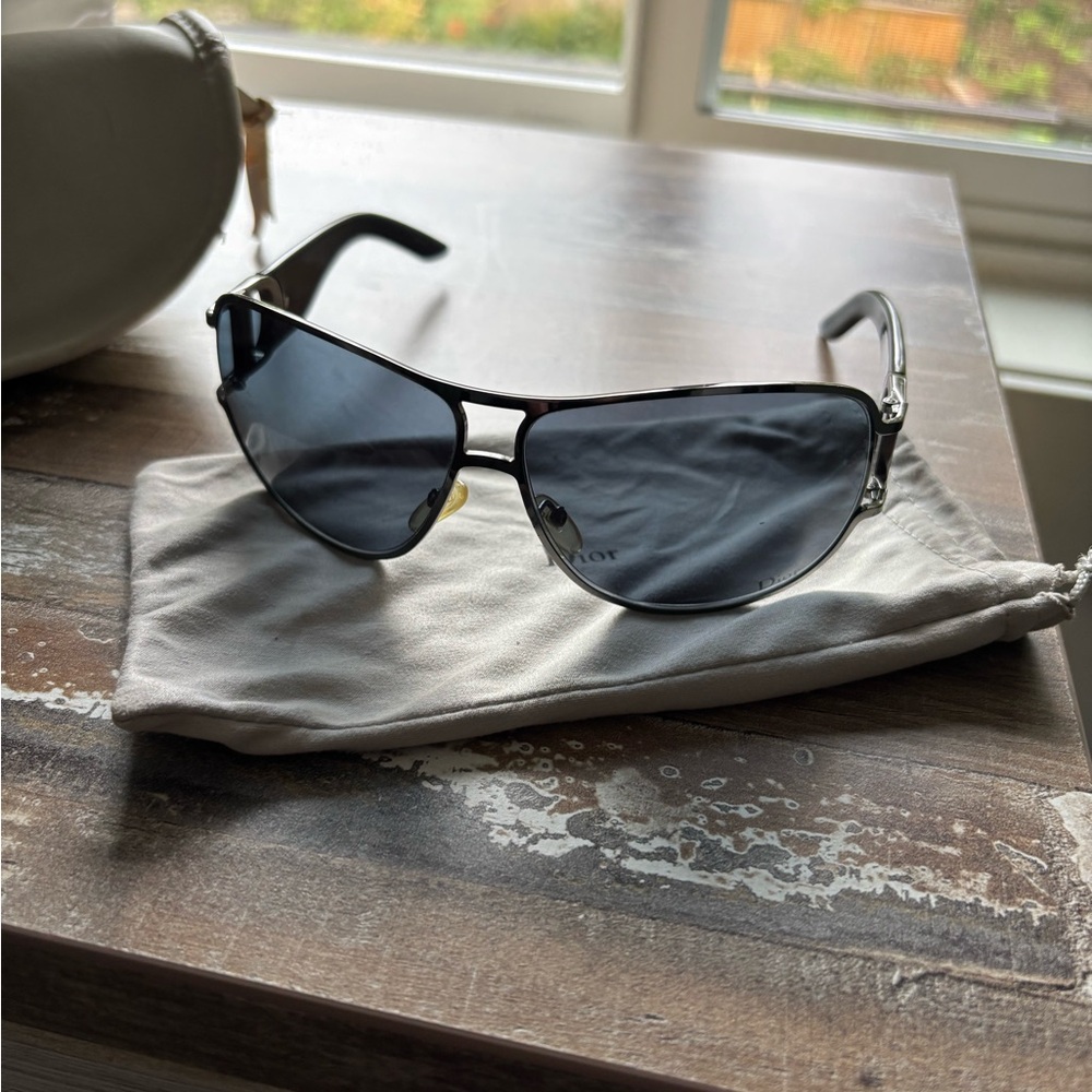 Black Aviator Sunglasses